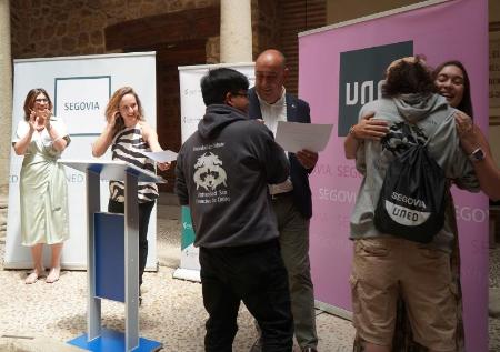 Imagen Una nueva colaboración entre la Diputación y la UNED permitirá a quienes deseen mejorar sus habilidades comunicativas formarse en un curso presencial y práctico